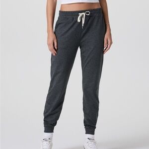 Vuori Womens Performance Joggers